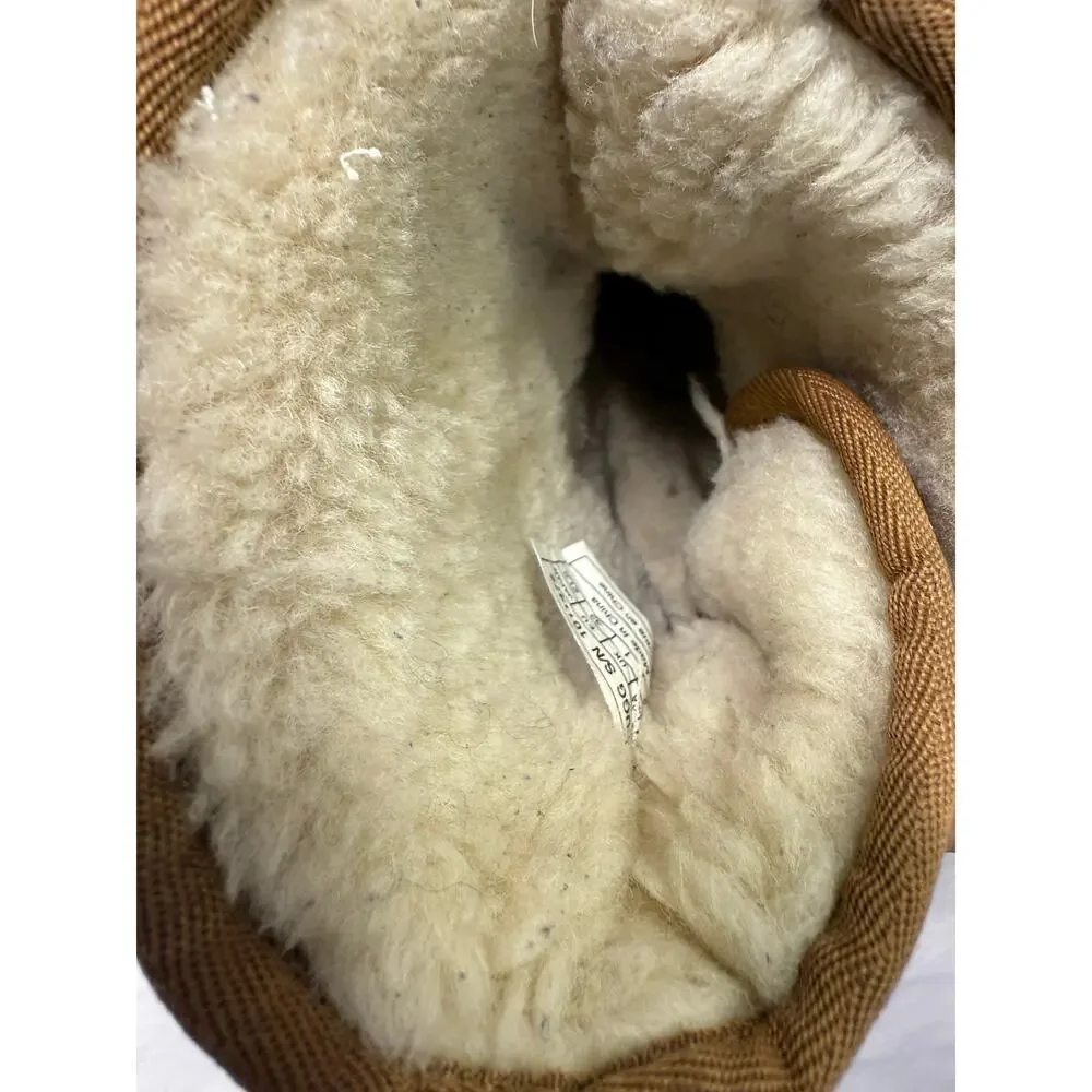 UGG kids boots girls size 2 color brown the color of the boots is faded